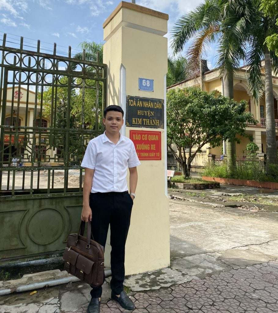 Luật sư Lường Văn Đông